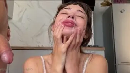 Anna Ralphs sloppy deepthroat porn