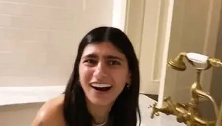 Indian Pornstar Mia Khalifa Comes Back to Porno