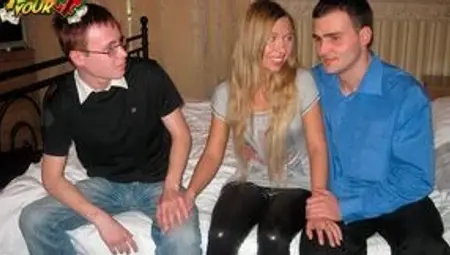 Magnetic Jessy Brown's blowjob movie