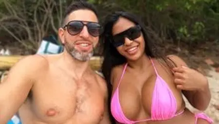 Big Tits Thai Bombshell Gets Picked up in Public Beach
