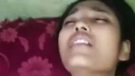 New Girlfriend Ki Boyfriend First Time Chudai Kari Ghar me Real Homemade Sex Viral Vi