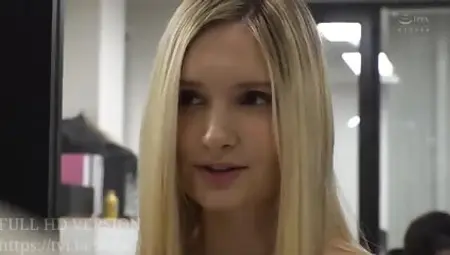 Married Woman Actress Just Started Working As An Assistant Director, But Ends Up Making Her Porn Debut 5kZ4