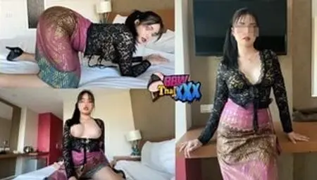 Thai Hotel maid wear silk sarong while working สาวโรงแรมไทย Full & Uncen in Fansly @BbwThaixxx 25min