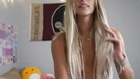 Excited eighteen Year Old College Cutie Gives Oral sex In her Dorm