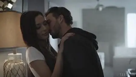 Passionate taboo sex with fucking hot babe Jaye Summers
