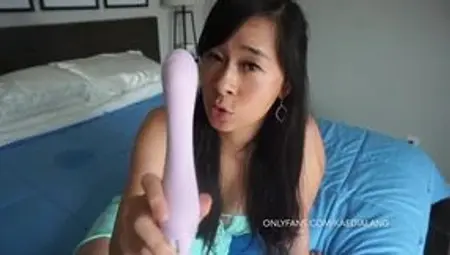 Squirting All Over His Bed - Kaedia Lang