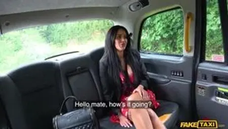 Inked minx Alice Judge enjoys sex in the car