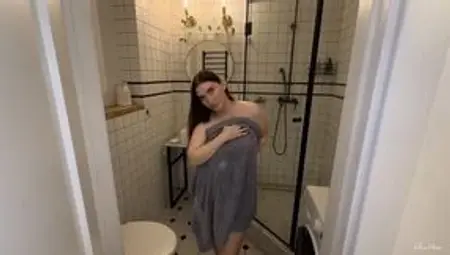 Watched his stepsister and fucked her right in the shower
