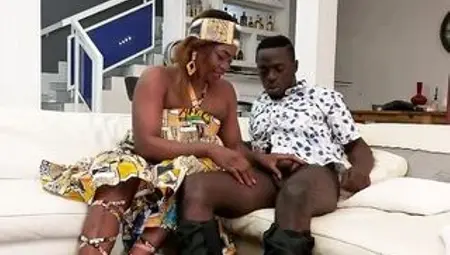 Curvaceous Afro woman is banging a guy who isn't her partner and enjoying it a lot
