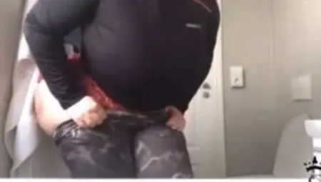 Natasha Crown Huge booty 3