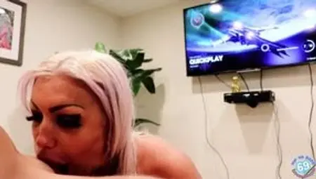 Destiny 2 &amp; Deepthroat! Skylar Xtreme Gets Facefucked While I Play Video Games