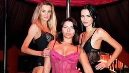 Megan and Mia's skinny xxx
