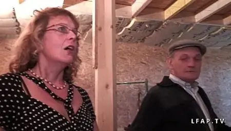 Mature francaise se fait demonter le cul en gangbang