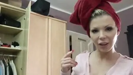 SISTER CAUGHT STEP BRO SNIFF HER PANTY AND AID WITH ORAL PLEASURE