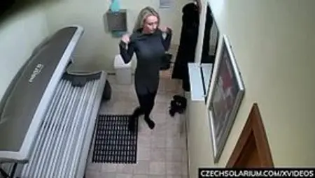 Big-titted milf gets pounded in public solarium session.