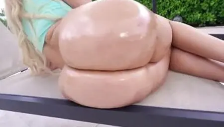 Gem Jewels - Baddie With A Phatty