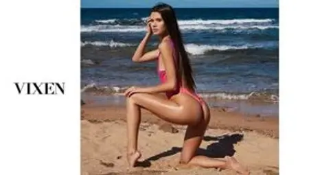Awesome dick-riding session with a hot brunette Evelin Elle