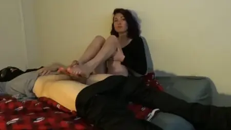 Leggy Fashion Model Footjob - Everyday soles