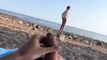 MEETING A STRANGER ON A PUBLIC BEACH