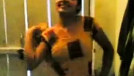 Bangladeshi girl sony sexy with bf