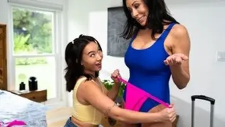 Mommy's Girl - Swimsuit Shenanigans