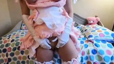 Step Daughter reads to her daddy and lets him plowed her