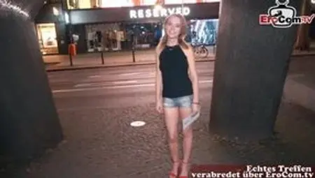 jüngeres britisches luder hat ein echtes sextreffen