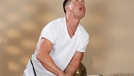 Karlie gets to release her stress at spa by a fake magician into giving him a blowjob