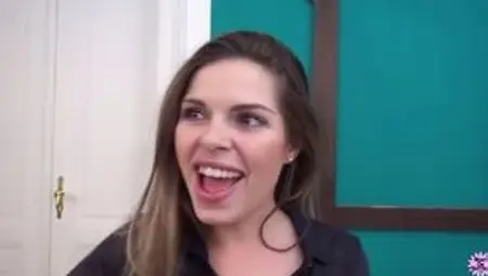 Sarah Smith Stunning Brunette Takes Huge Facial By An Old 1080p