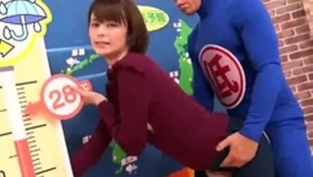 Slim Asian babe has a horny guy in costume plowing her pussy