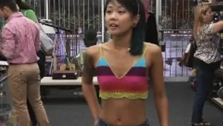Asian chick got banged for cash