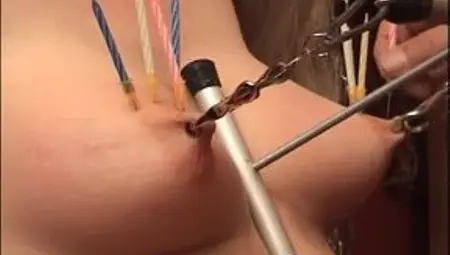 Sklavin-z Needles And Orgasms