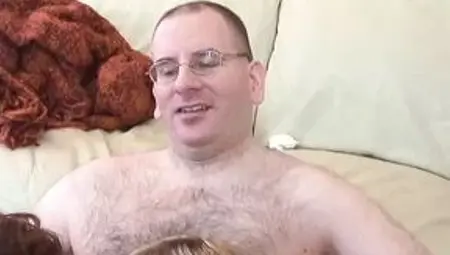 Two sexy chunky chicks share cock on the floor