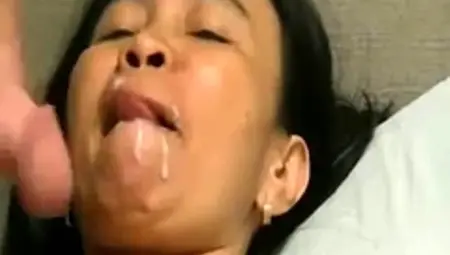 Filipina Hot Girl Gina Jones Meets Richard