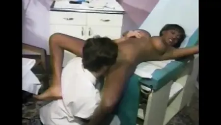 Deep Butt 3 (USA 1992, Tiffany Mynx, Dominique Simone)