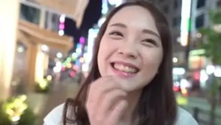 Picking Up Married Women In Shinjuku At Night