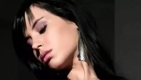 Anetta Keys Uses Vibrator in Her Ass and a Small Bullet Vibe on Her Clit