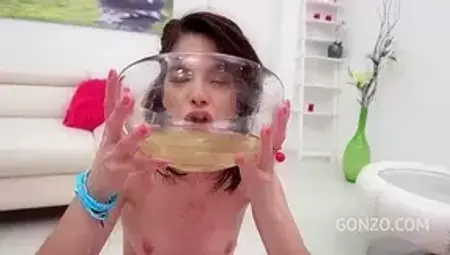 Sara Bell drinks gallons of piss & shows off her monster gape SZ2378 - AnalVids