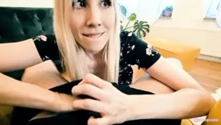 Try not to Cum! Amazing Deepthroat Blowjob ends with Crazy Cumshot