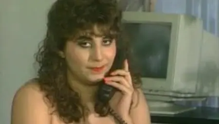 Fremde Begierde (1994) utter flick with buxomy Tiziana Redford