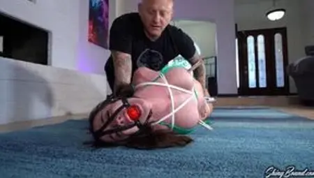 Ama Hogtied & Vibed