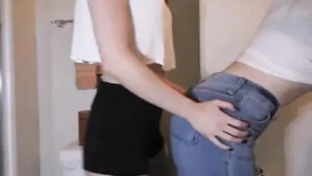 I Let Stepdaughter Hump My Ass