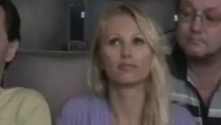 MILF women want to be fondled in public