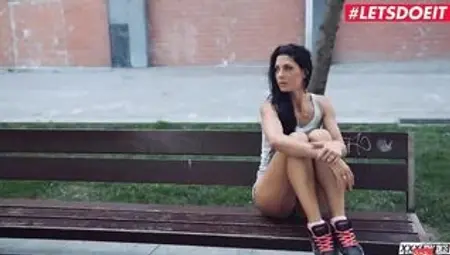 #LETSDOEIT Goddess Alexa Tomas Spend Her Afternoon With Pablo