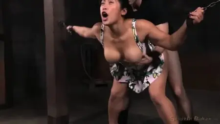 Mia Li - Sexually Broken