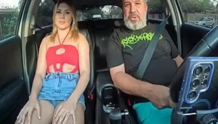 A Novinha Linda Nao E De Falar Mas Quando Senta Segura Ela - Gabily Castro 28 Min