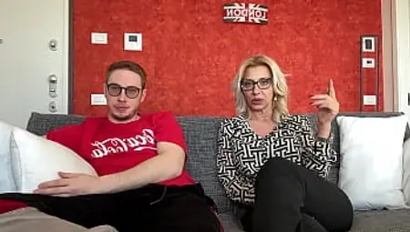 ISIDE72 ITALIANA SIGNORA SPOSATA SUCCHIA IL CAZZO DI MAX FELICITAS E SI FA SCOPARE A PECORA PRENDENDO TUTTA LA SBORRA