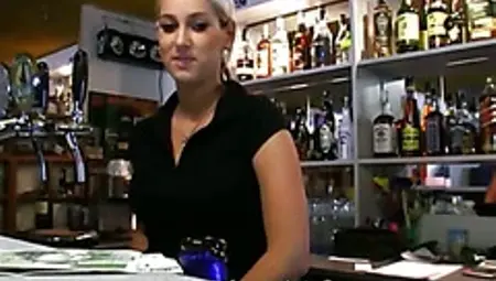 Czech girl Lenka slammed and got a jizzed on her boobs for money