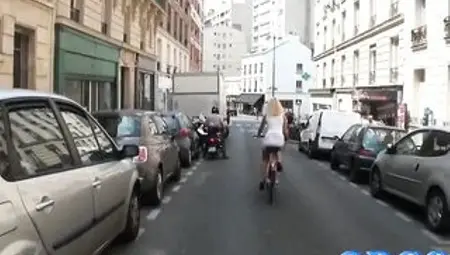 Kimber de Lille aime le velo et la sodo