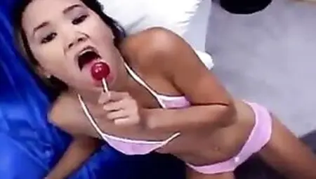 Oriental angel Kitty gets her mouth well and actually screwed